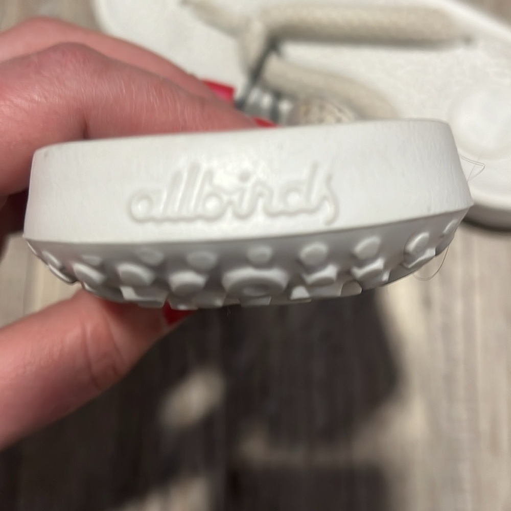 NWT Allbirds Sugar  Zeffers Flip Flops​​​​​ - Picture 8 of 8